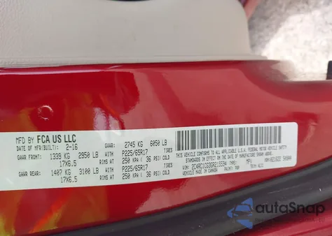 2016 Chrysler Town & Country Touring-L Anniversary Edition z USA, uszkodzony, nr VIN 2C4RC1CG3GR215594